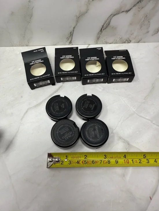 Eyeshadow MAC Cosmetics groundcover,shadowy lady,palace pedigreed,knight divine. - Picture 5 of 5